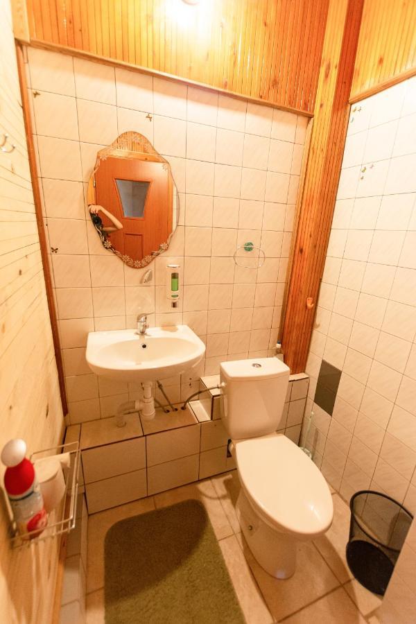 Hotel Regina House à Kaunas Extérieur photo